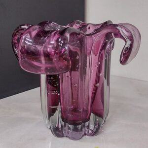 Vaso de Vidro Murano Rosa – Delicadeza e Sofisticação em Cada Detalhe - Imagem 2
