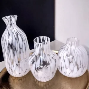 Kit de 3 Vasos Artísticos de Vidro Branco Elegance - Imagem 1
